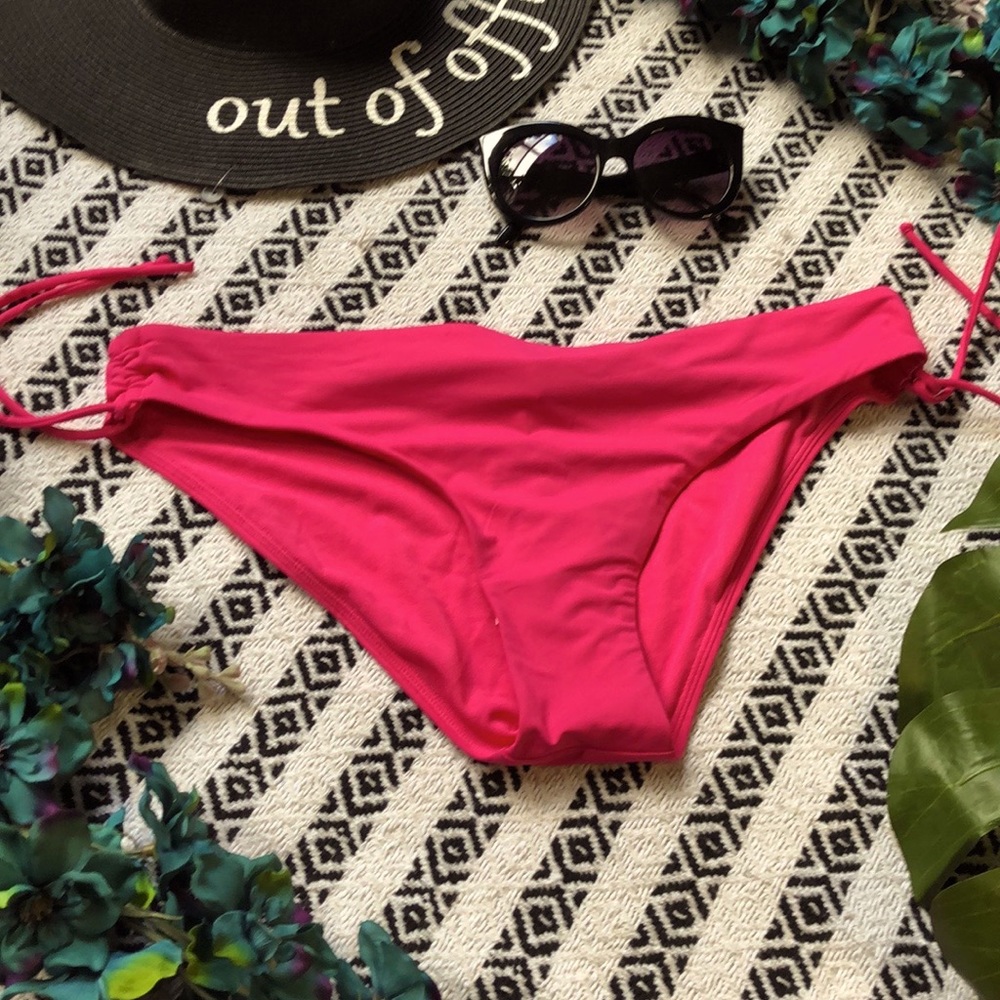 2/$40 DEAL NWT Roxy Bikini Bottom